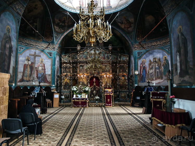 Монастырь с цыганским именем