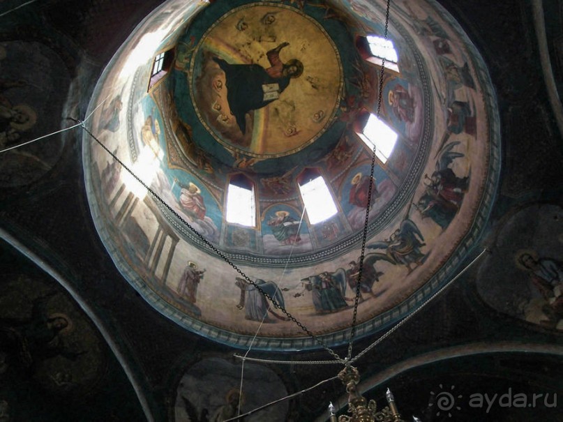 Монастырь с цыганским именем