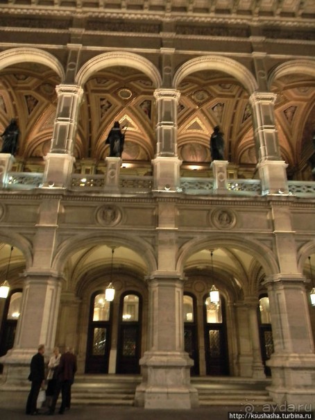 Огни и звуки вечера