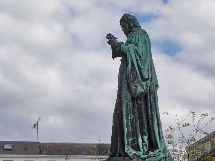 Амьен. Два разных города в одном