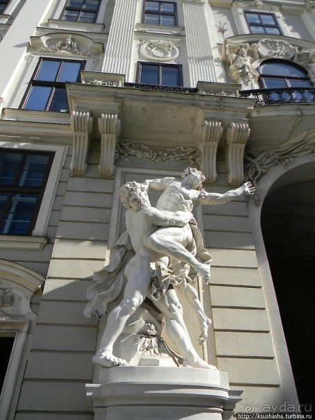 Альбом отзыва "Xoфбург — богатое наследие Габсбургов"