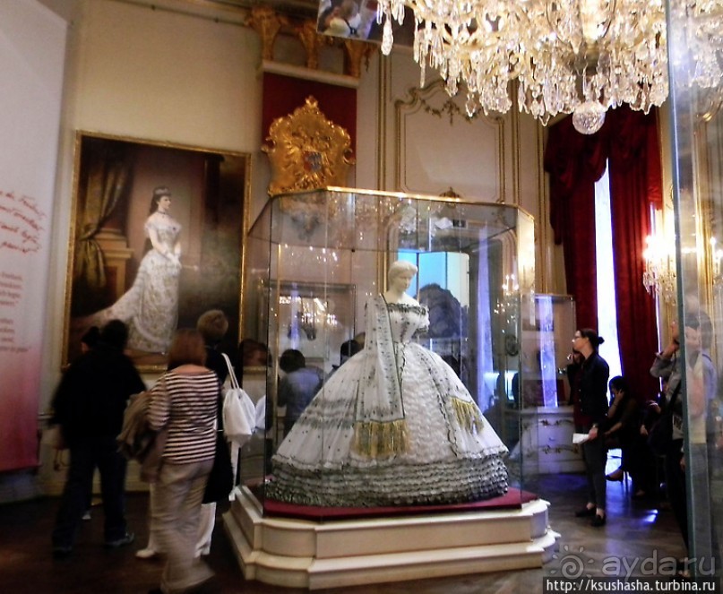 Альбом отзыва "Xoфбург — богатое наследие Габсбургов"