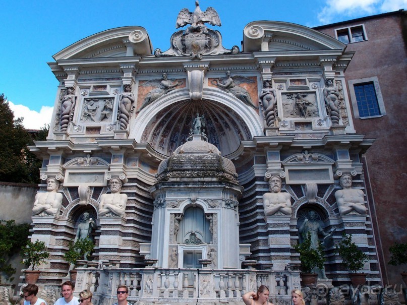 100 фонтанов Тиволи