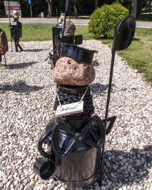 Потерянный среди густых лесов