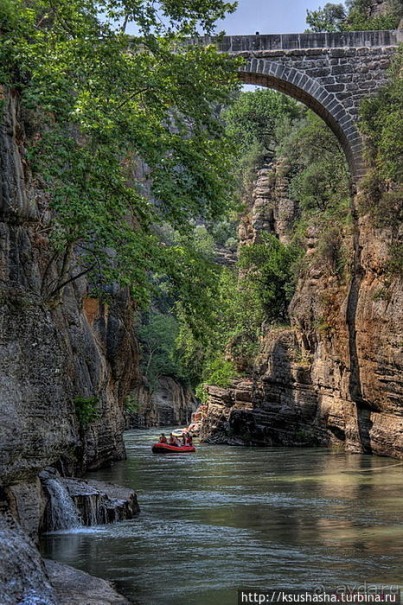 Рафтинг в каньоне Кёпрюлю