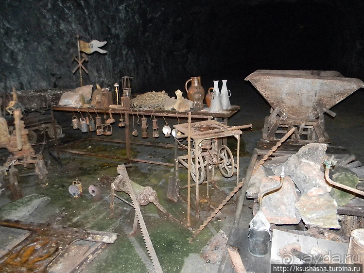 Морской грот не в море, а в лесу