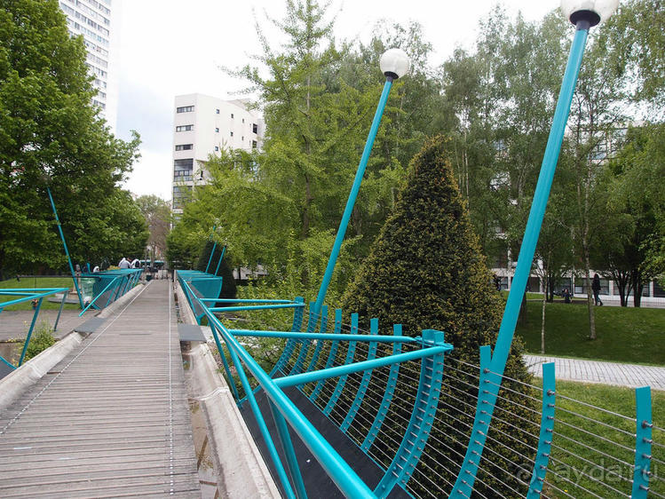 Классика, импрессионизм и абстракция без красок и холста