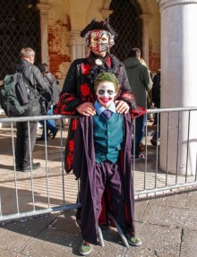 Эти маски... (Венеция)