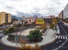 Обычный, хоть и столичный