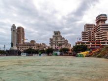 Обычный, хоть и столичный