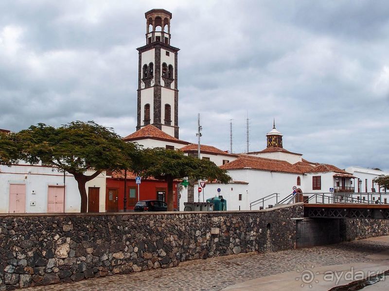 Обычный, хоть и столичный