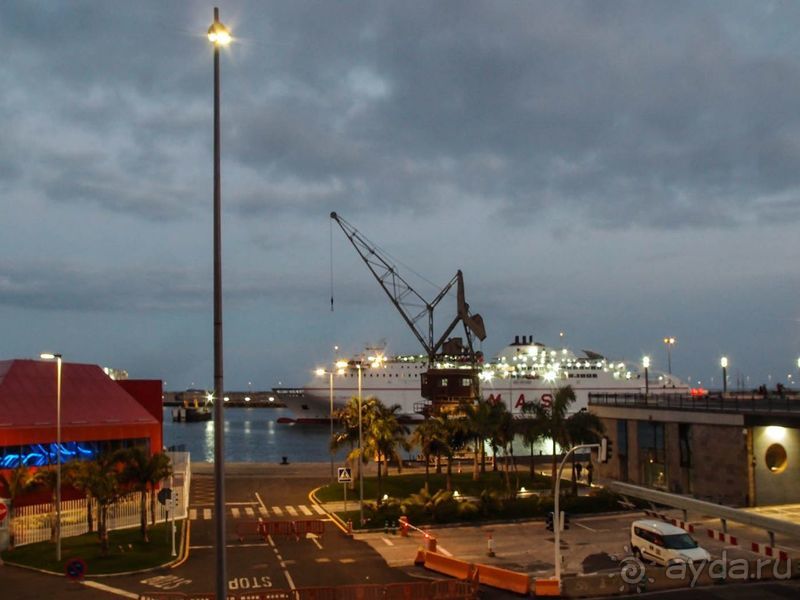 Обычный, хоть и столичный