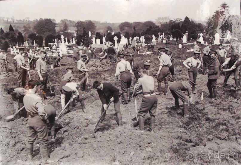 Над кораблем судьбы воспоминаний дождь