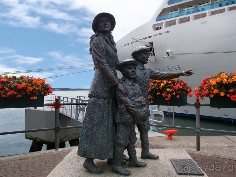 Над кораблем судьбы воспоминаний дождь