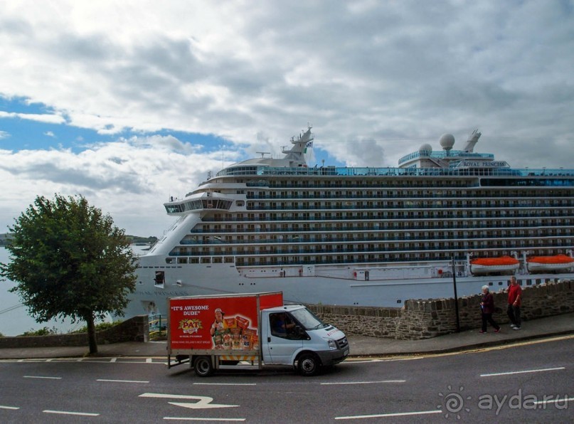 Над кораблем судьбы воспоминаний дождь