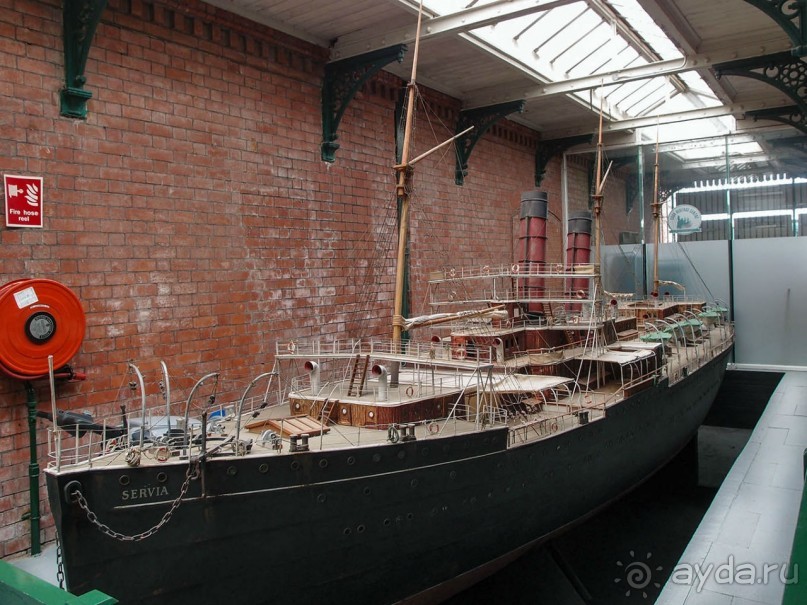 Над кораблем судьбы воспоминаний дождь