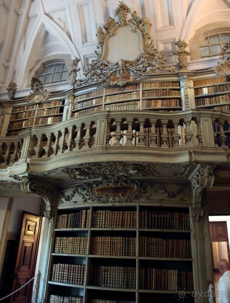 Грандиозная Мафра