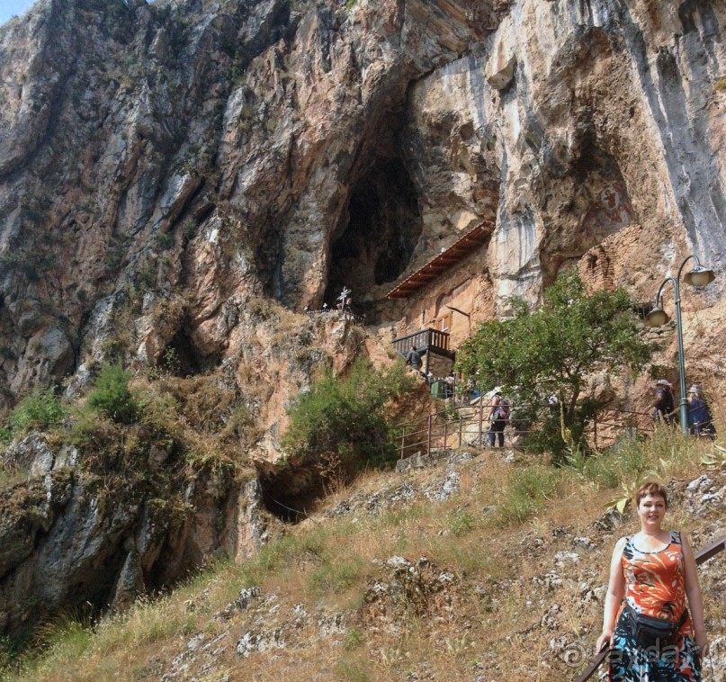 Пещерные церкви Калишты и Радожды