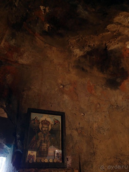 Пещерные церкви Калишты и Радожды