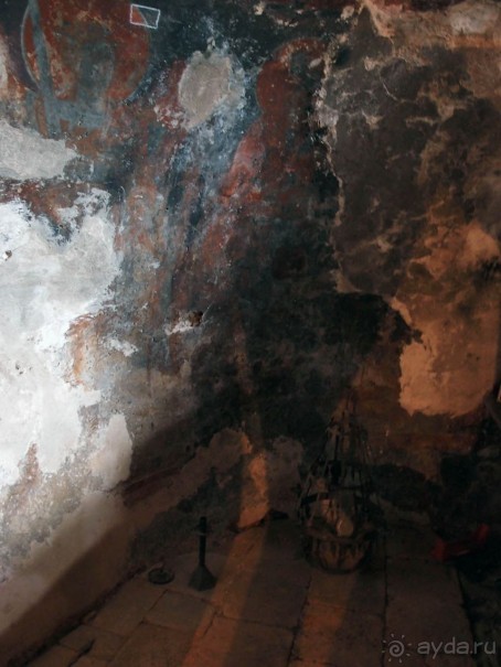 Пещерные церкви Калишты и Радожды