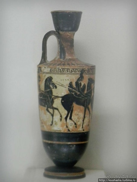 Для чего предназначен такой большой кувшин?