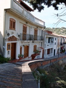 Киношная и подлинная, прекрасная Савока