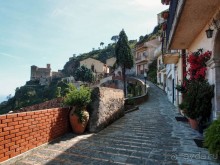 Киношная и подлинная, прекрасная Савока