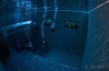 Необычные бассейны мира