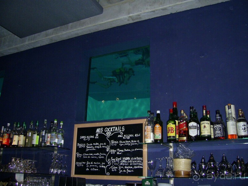 Необычные бассейны мира