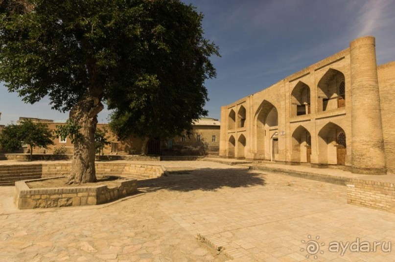 Бухара - 2500 лет запечатленные в камне