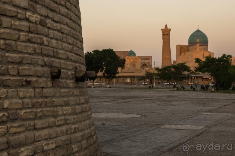 Бухара - 2500 лет запечатленные в камне