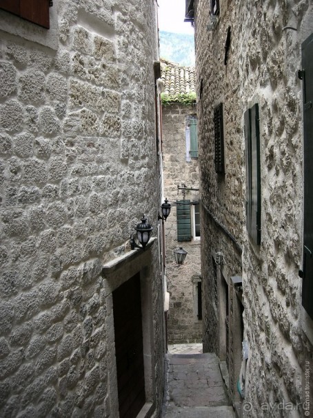 Франшиза или жизнь. На Ситроене по Черногории. Часть 4