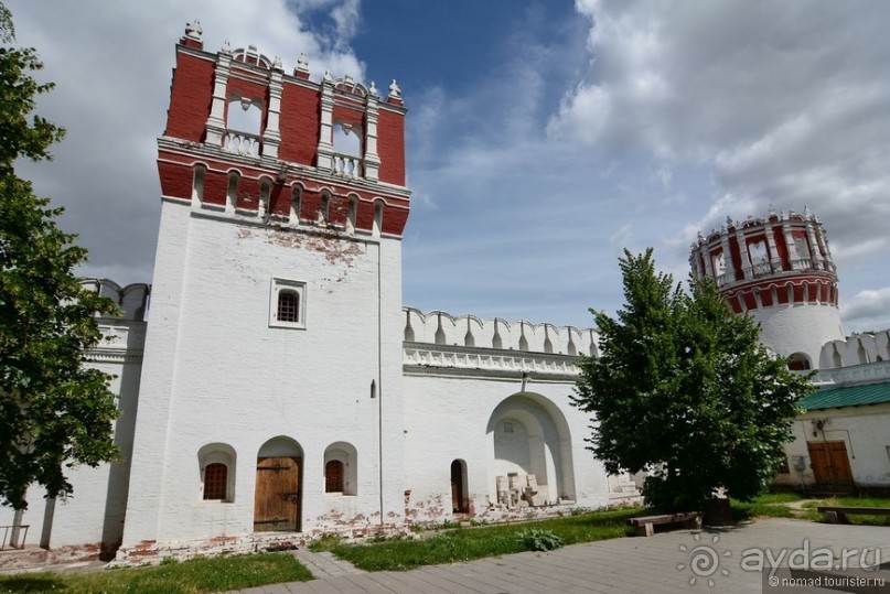 Новодевичий Богородице-Смоленский монастырь