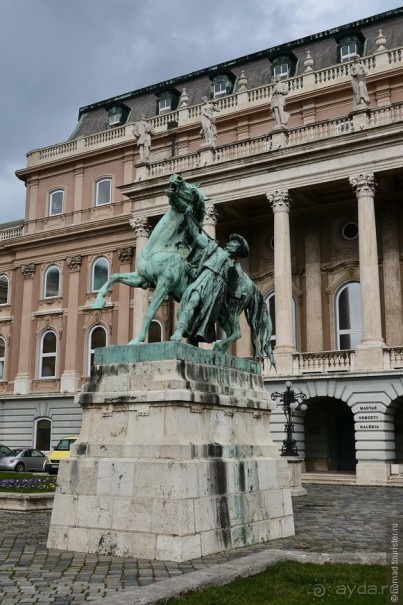 Под серым небом Будапешта. Часть 2