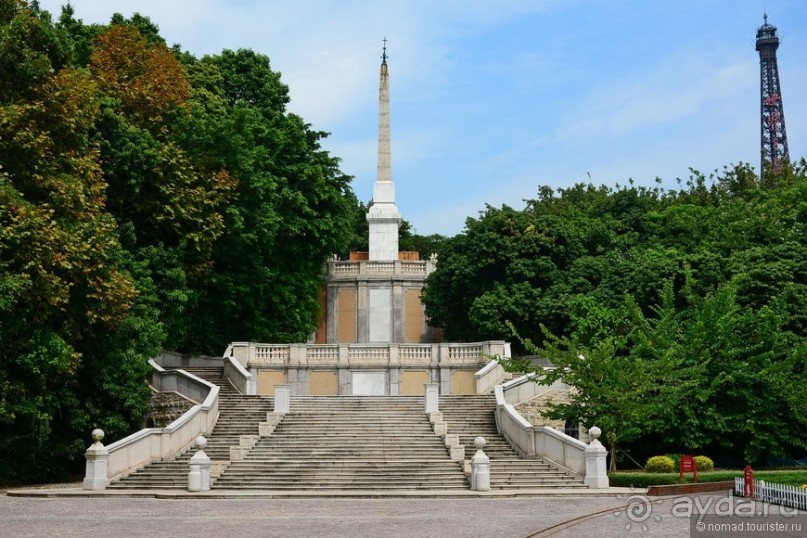 Выгляни в окно — там целый мир!