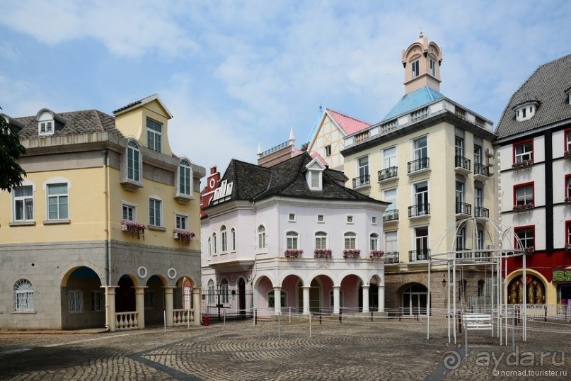 Выгляни в окно — там целый мир!