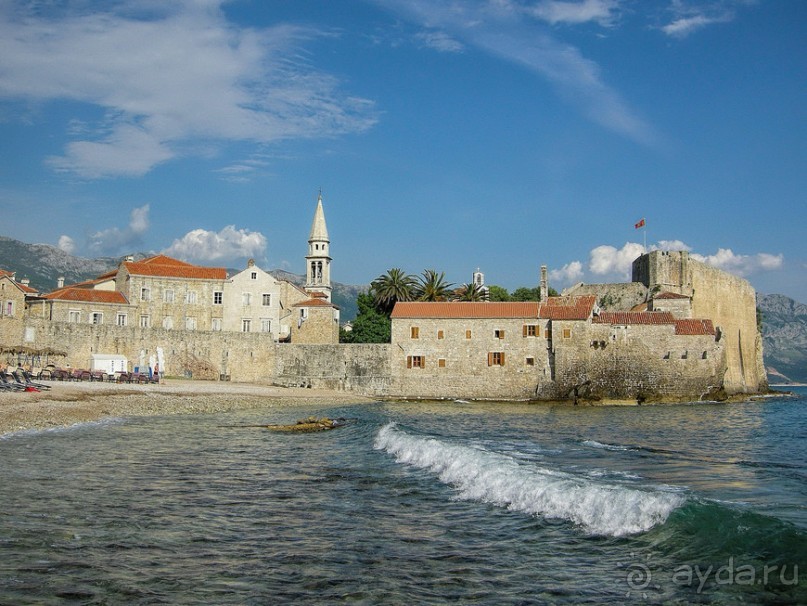 Франшиза или жизнь. На Ситроене по Черногории. Часть 1