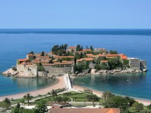 Франшиза или жизнь. На Ситроене по Черногории. Часть 1