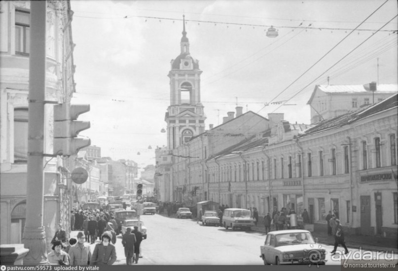 По Пятницкой. Шаг за шагом. Часть 1