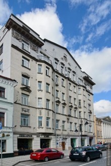 По Пятницкой. Шаг за шагом. Часть 1