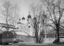 По Пятницкой. Шаг за шагом. Часть 1