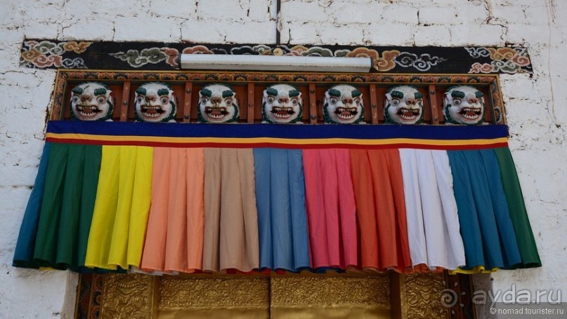 Затерянные Гималаи, Непал-Бутан. Часть 10