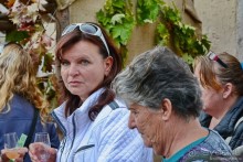 Локет-городок, ни низок, ни высок...