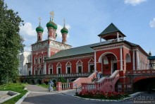 Высоко-Петровский ставропигиальный мужской монастырь