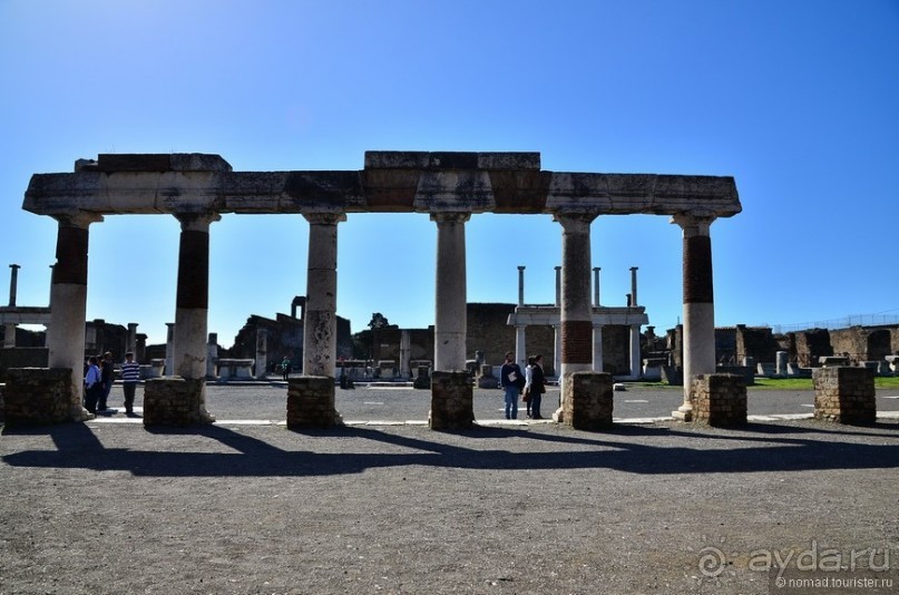 Поехали скорее в древние Помпеи!