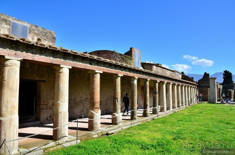 Поехали скорее в древние Помпеи!