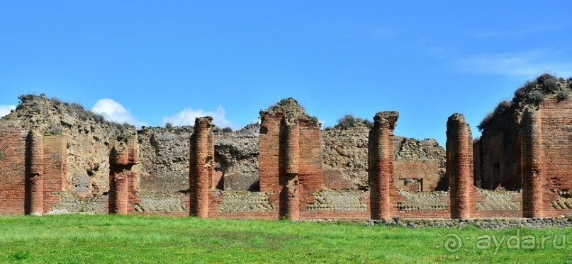Поехали скорее в древние Помпеи!