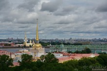 Налетела грусть, что ж пойду пройдусь...