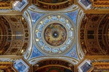 Налетела грусть, что ж пойду пройдусь...