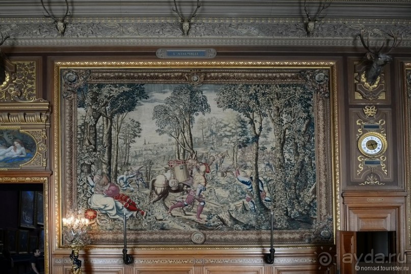 Замок Шантийи, Париж